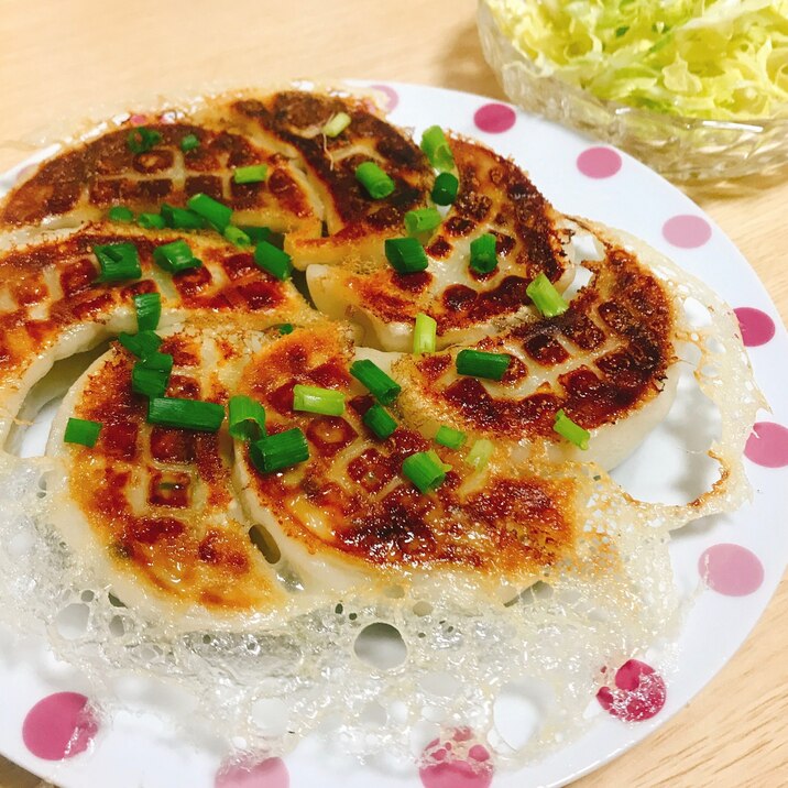 羽根つき餃子